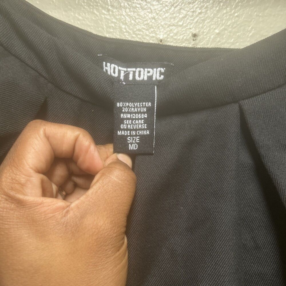 Hot Topic Pleated Mini Skirt Size Medium Black White Stripe Side Zip - Picture 3 of 6